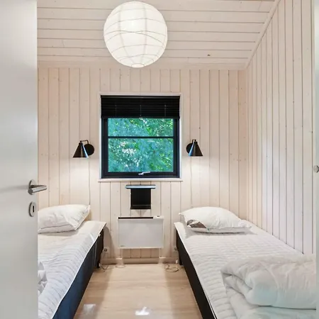 Large With Hot Tub By Lyng * Vig