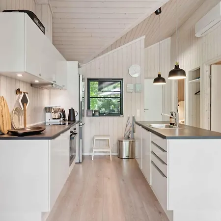 Large With Hot Tub By Lyng Dom wakacyjny Vig